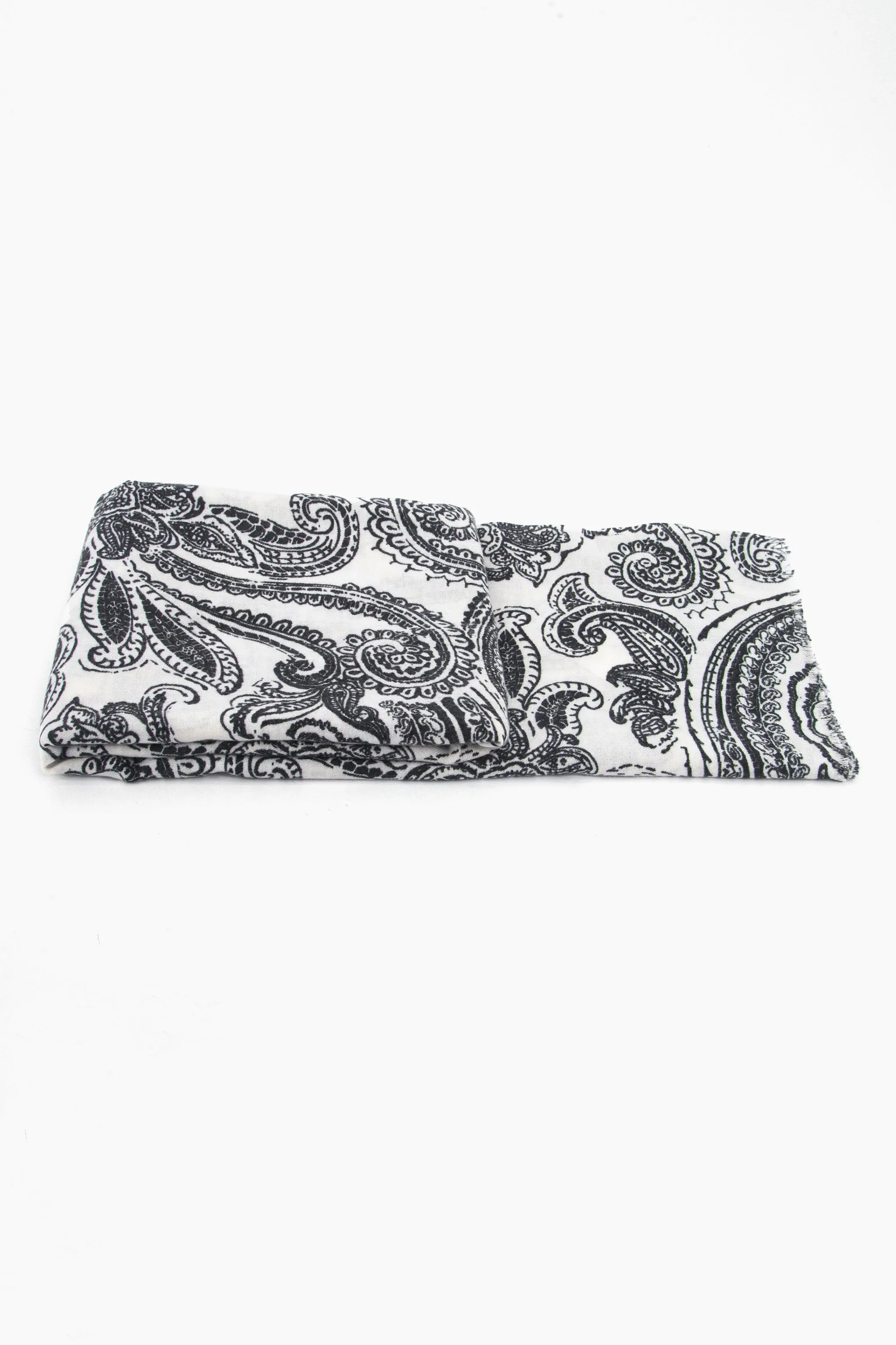 Ailidh Lightweight Scarf - Cream, Paisley