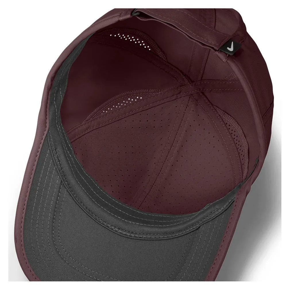 Dri-FIT Club Featherlight Cap Burgundy Crush and White